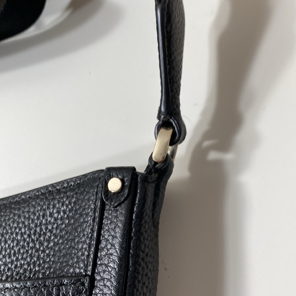 Kate Spade Roulette Medium Messenger Bag in black - Picture 5 of 7